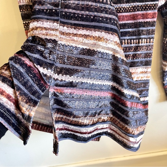 FDJ Striped Velvet Cowl Neck Top - Picture 4 of 4